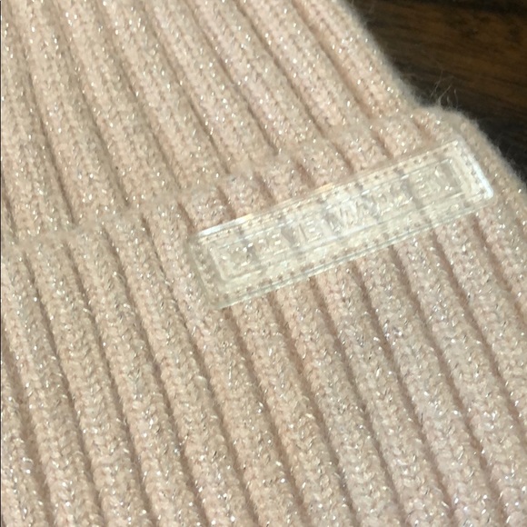 Steve Madden Metallic Blush Beanie NWOT - Picture 3 of 7